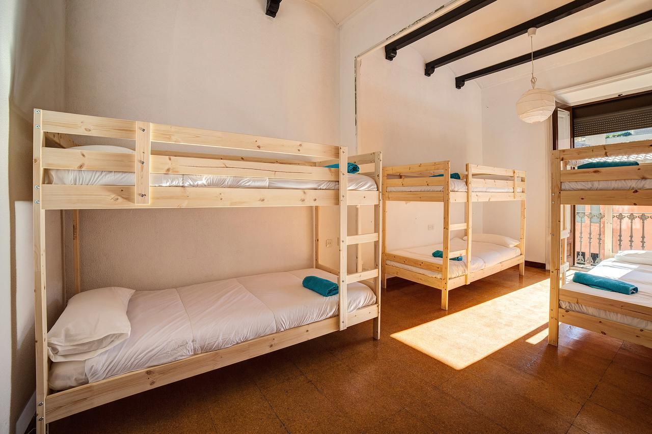 Bed In 2*